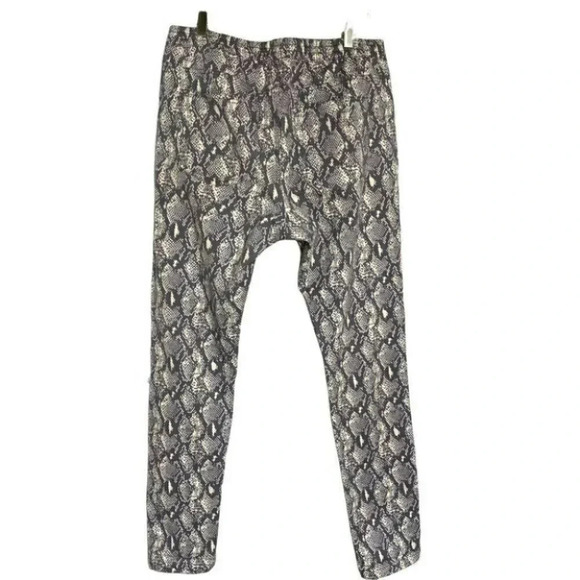 Urban Outfitters mens XL snakeskin print joggers with side & rear pockets - Picture 3 of 9